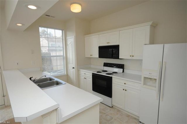 4509 Kidder DR, Virginia Beach, VA 23462