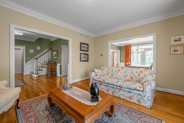 142 Clubhouse Drive, Winchester, KY 40391