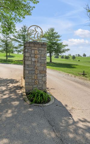 142 Clubhouse Drive, Winchester, KY 40391