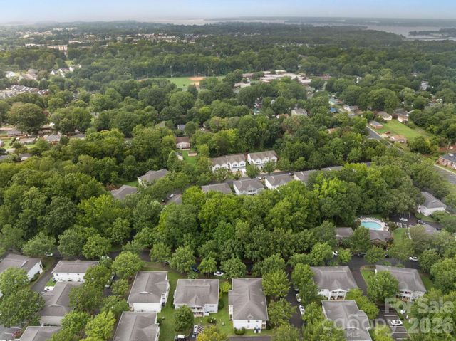 21622 Aftonshire Drive, Cornelius, NC 28031