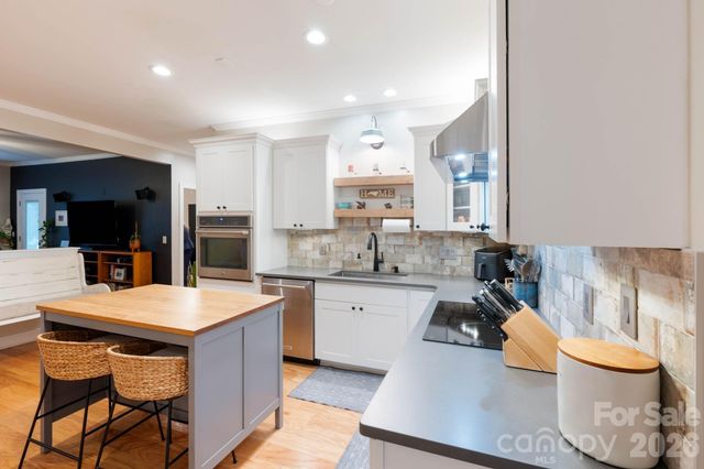 21622 Aftonshire Drive, Cornelius, NC 28031