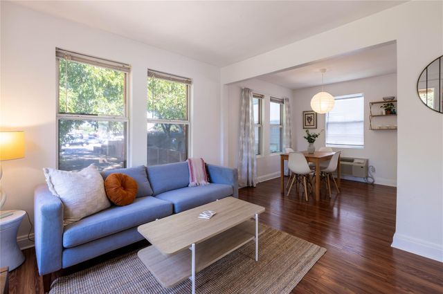 4909 Woodrow Ave B, Austin, TX 78756