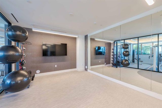 3900 Alton Road 422, Miami Beach, FL 33140