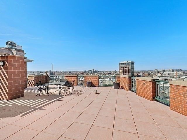 10 Rogers Street 428, Cambridge, MA 02142