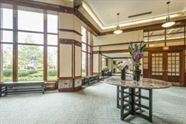 10 Rogers Street 428, Cambridge, MA 02142