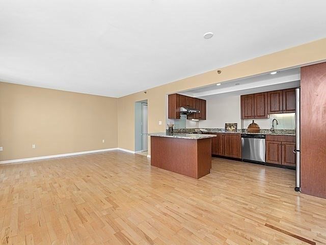 10 Rogers Street 428, Cambridge, MA 02142