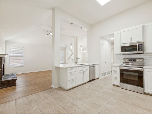 2091 Briarcliff Road, Lewisville, TX 75067