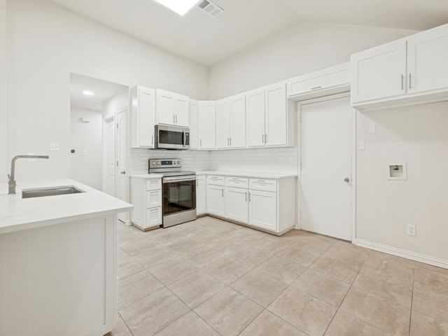 2091 Briarcliff Road, Lewisville, TX 75067