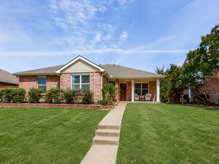 2091 Briarcliff Road, Lewisville, TX 75067