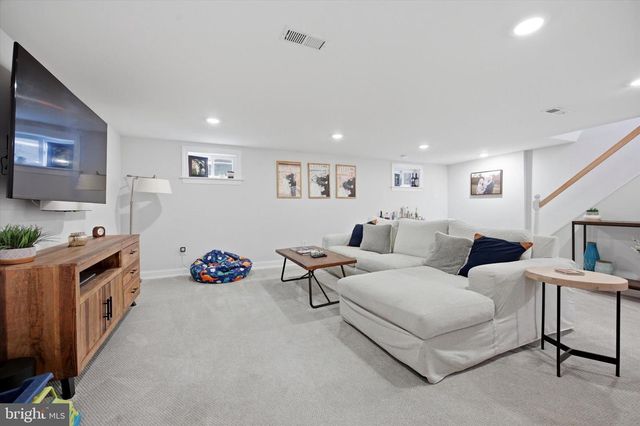 506 SAINT ALBANS RD, Havertown, PA 19083