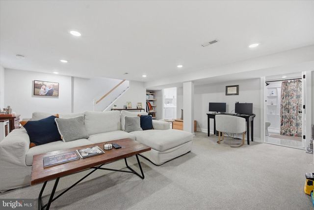 506 SAINT ALBANS RD, Havertown, PA 19083