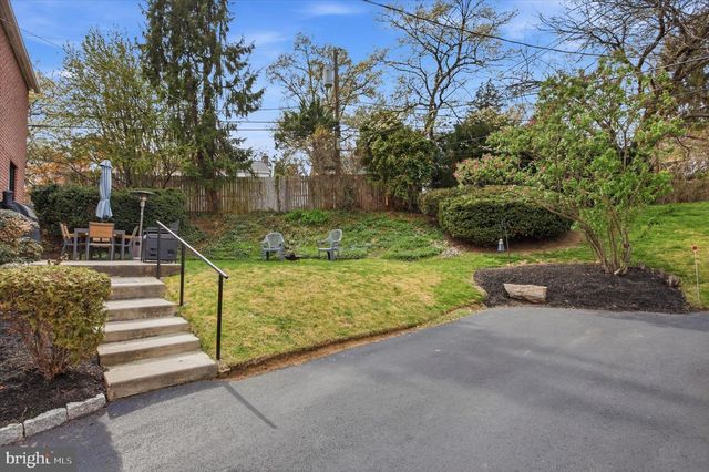 506 SAINT ALBANS RD, Havertown, PA 19083