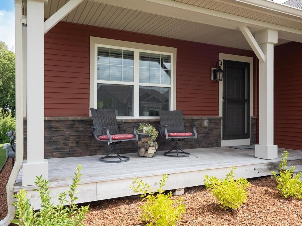 1829 Attenborough Street, Shakopee, MN 55379 — photo 3