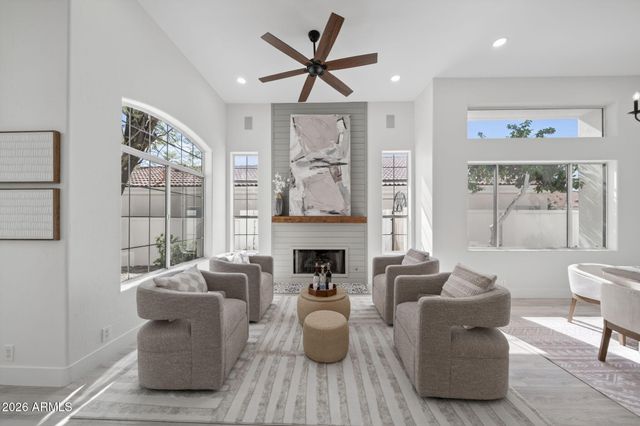 11854 E CAROL Avenue, Scottsdale, AZ 85259