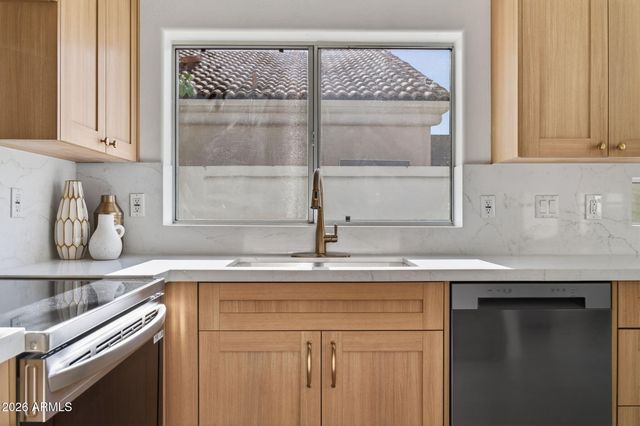 11854 E CAROL Avenue, Scottsdale, AZ 85259