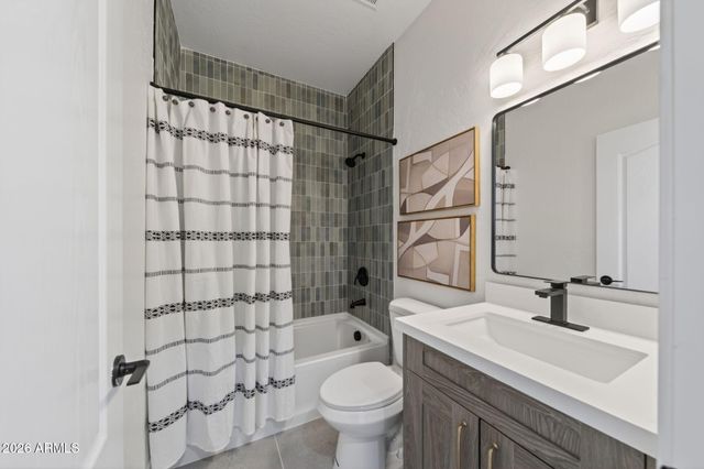 11854 E CAROL Avenue, Scottsdale, AZ 85259