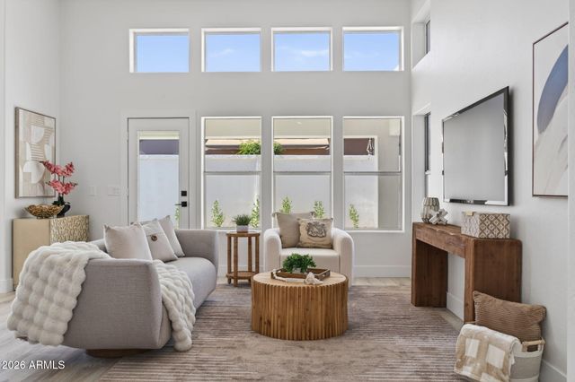 11854 E CAROL Avenue, Scottsdale, AZ 85259