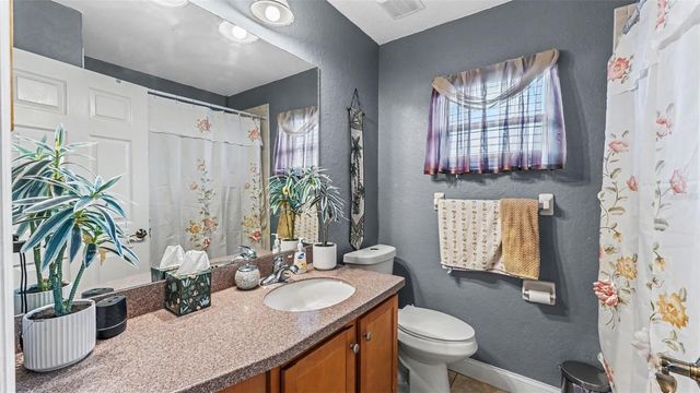 104 BENTLEY OAKS BOULEVARD, Auburndale, FL 33823
