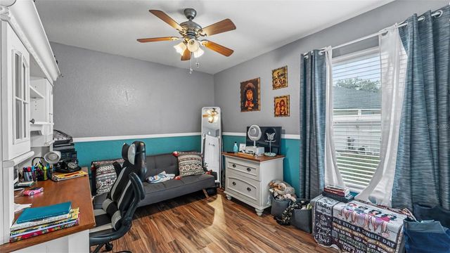 104 BENTLEY OAKS BOULEVARD, Auburndale, FL 33823