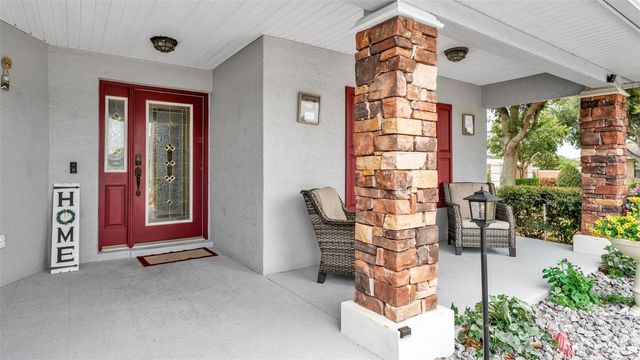 104 BENTLEY OAKS BOULEVARD, Auburndale, FL 33823