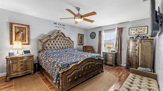 104 BENTLEY OAKS BOULEVARD, Auburndale, FL 33823