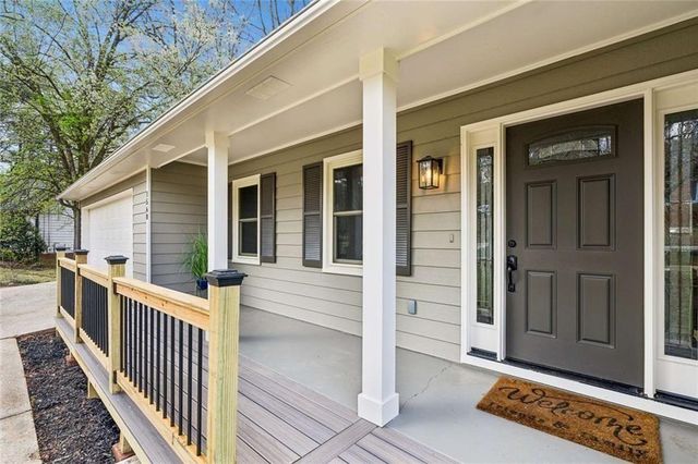 1560 Sundale Drive, Lawrenceville, GA 30046