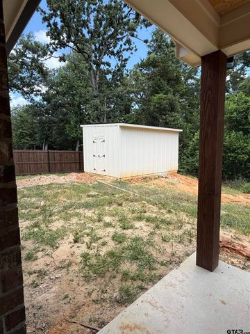 229 CR 2462, Mineola, TX 75773