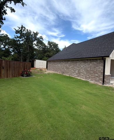 229 CR 2462, Mineola, TX 75773