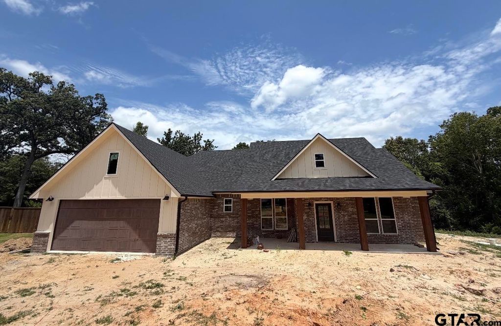 229 CR 2462, Mineola, TX 75773
