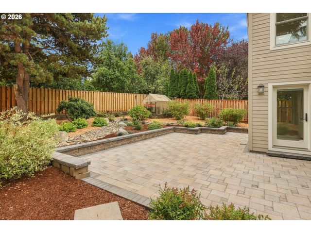 14022 Sw CHEHALEM Ct, Portland, OR 97223