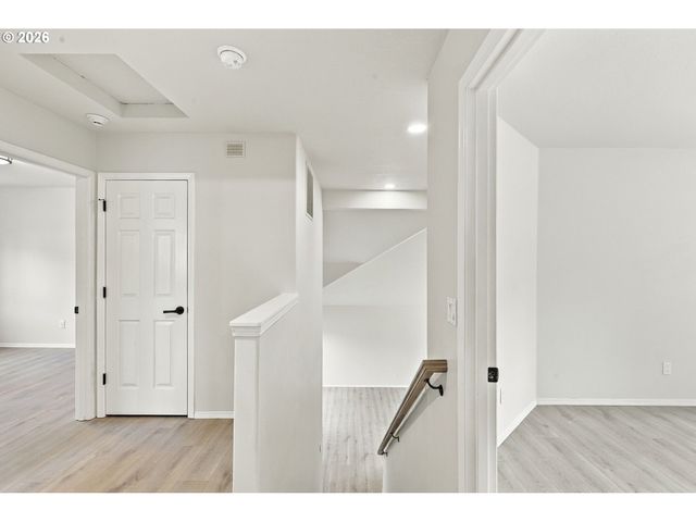 14022 Sw CHEHALEM Ct, Portland, OR 97223
