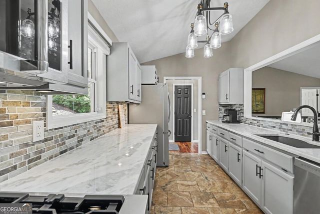 1157 Summit Way 131, Blairsville, GA 30512