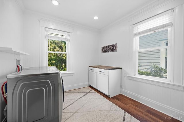 2830 Madison Road, Cincinnati, OH 45209