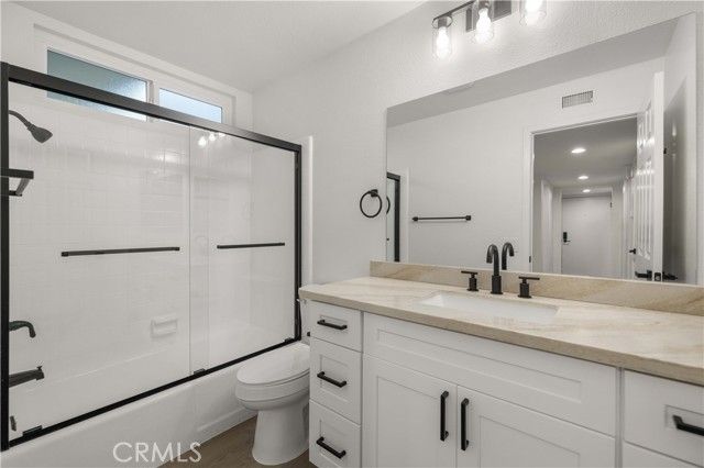 42935 15th Street 9, Lancaster, CA 93534