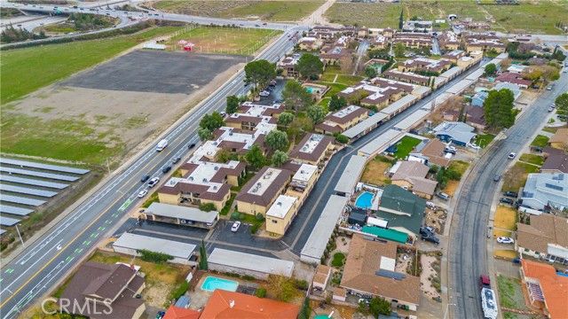 42935 15th Street 9, Lancaster, CA 93534