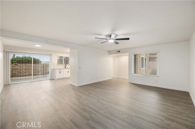 42935 15th Street 9, Lancaster, CA 93534