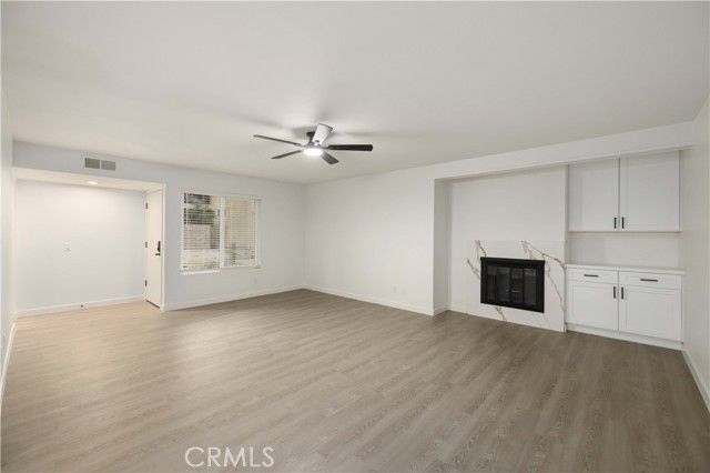 42935 15th Street 9, Lancaster, CA 93534