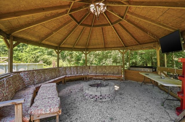 2702 St Rt 232, Tate Twp, OH 45106