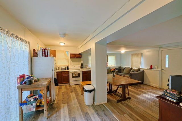 181 Oakridge Road, Greenfield Park, NY 12435