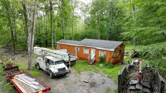 181 Oakridge Road, Greenfield Park, NY 12435