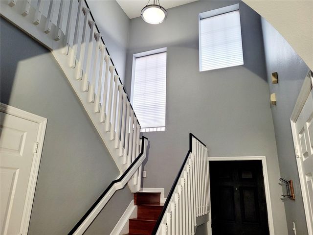 1018 TULLAMORE DRIVE, Wesley Chapel, FL 33543