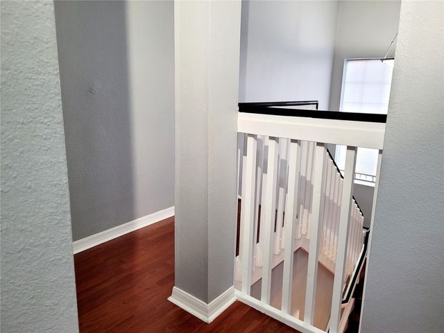 1018 TULLAMORE DRIVE, Wesley Chapel, FL 33543