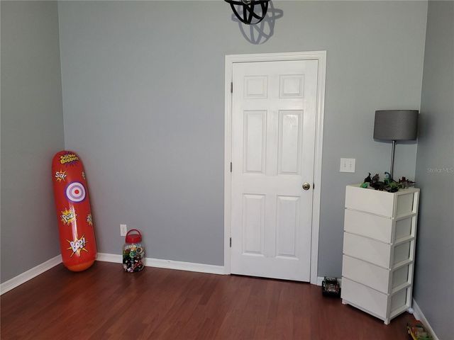 1018 TULLAMORE DRIVE, Wesley Chapel, FL 33543