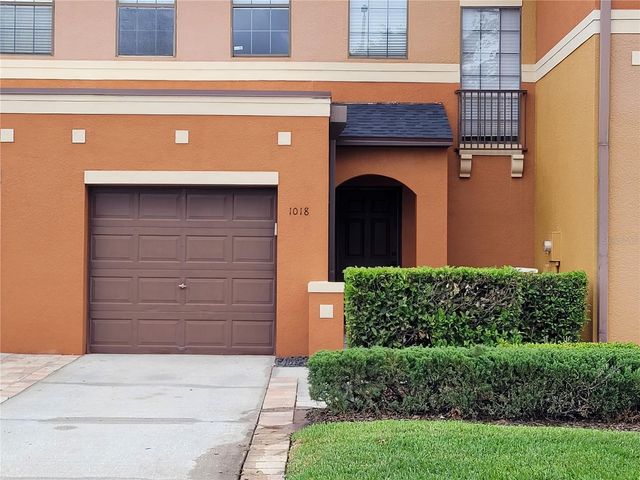 1018 TULLAMORE DRIVE, Wesley Chapel, FL 33543