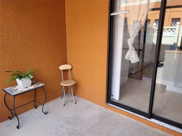 1018 TULLAMORE DRIVE, Wesley Chapel, FL 33543