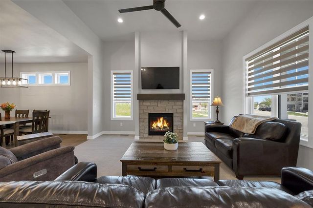 2812 ELM TREE, Green Bay, WI 54313