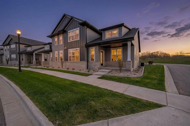 2812 ELM TREE, Green Bay, WI 54313