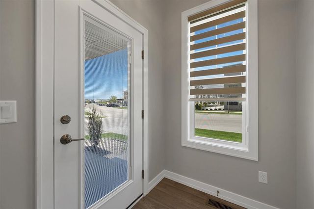 2812 ELM TREE, Green Bay, WI 54313