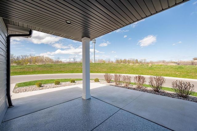 2812 ELM TREE, Green Bay, WI 54313