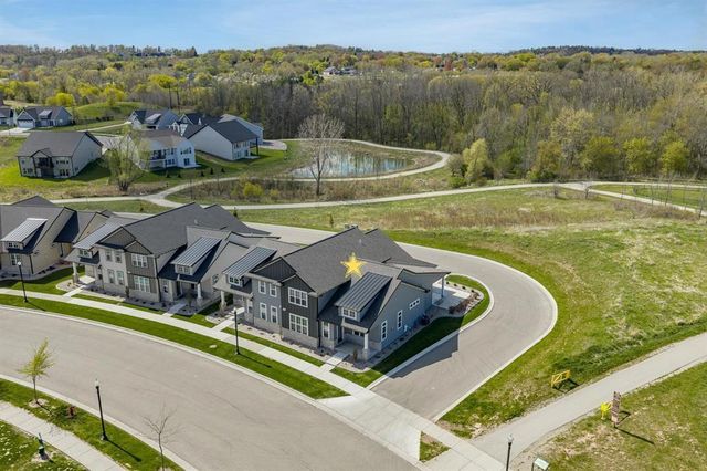 2812 ELM TREE, Green Bay, WI 54313